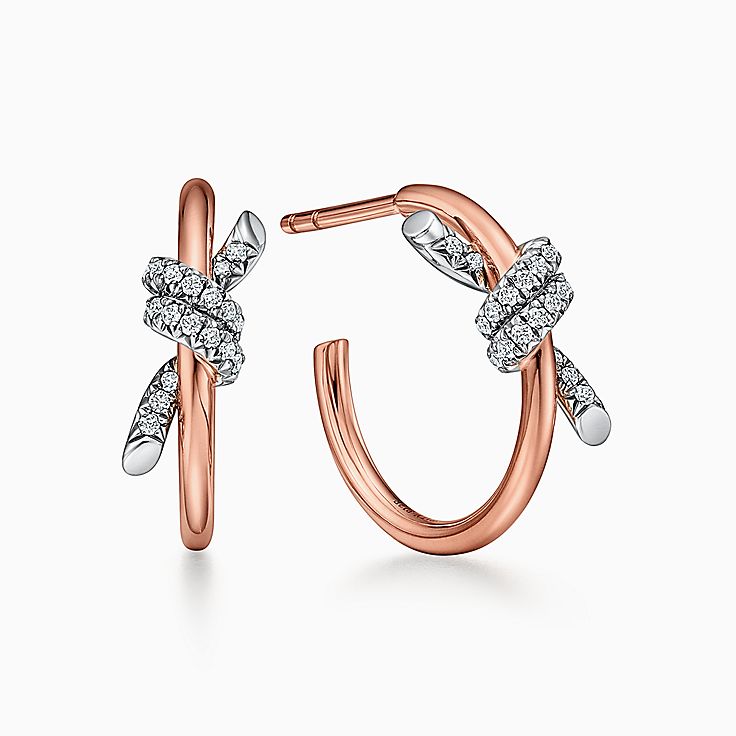 ローズ ゴールド ダイヤモンド ピアス | Tiffany & Co.