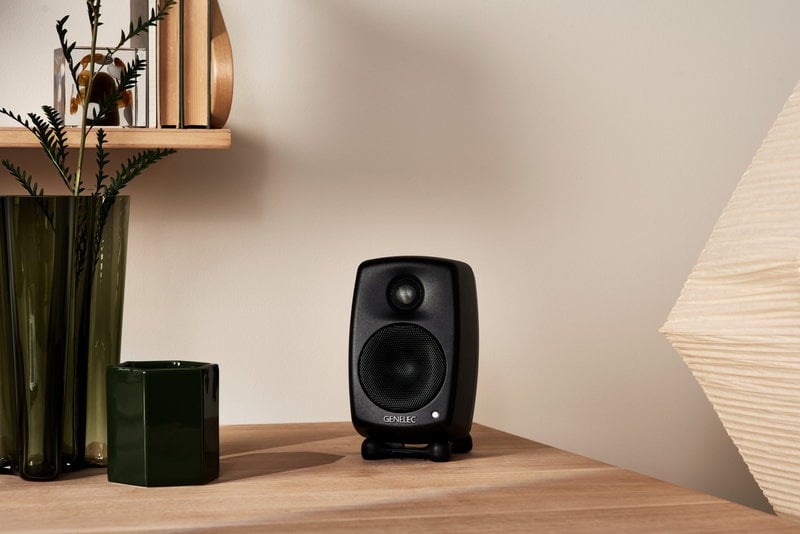 Genelec G One (B) aktiv högtalare, svart | Finnish Design Shop