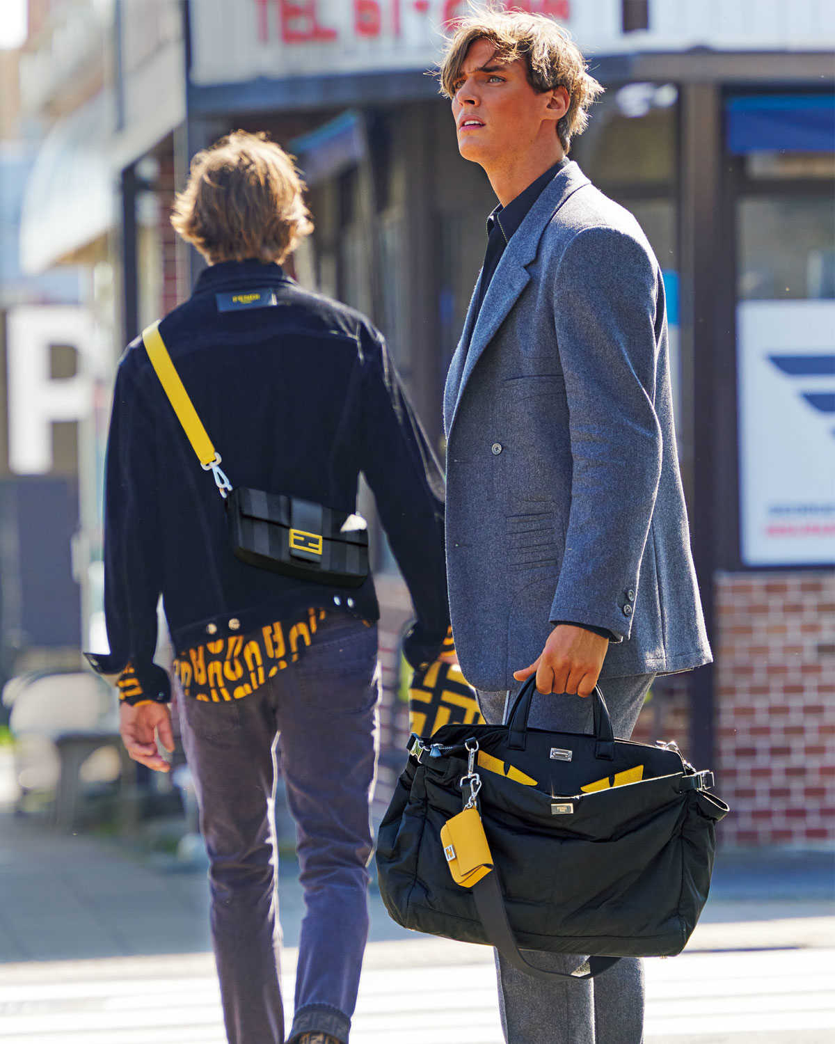 オン・オフで使える〈フェンディ〉のアイコン！大人の男の日常はバッグ