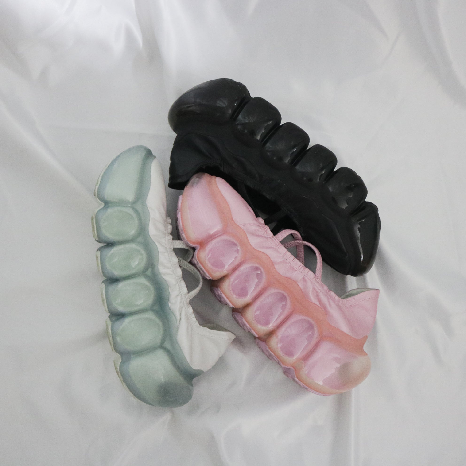 Bubble – MIKIOSAKABE & JennyFax（ミキオサカベ & ジェニーファックス