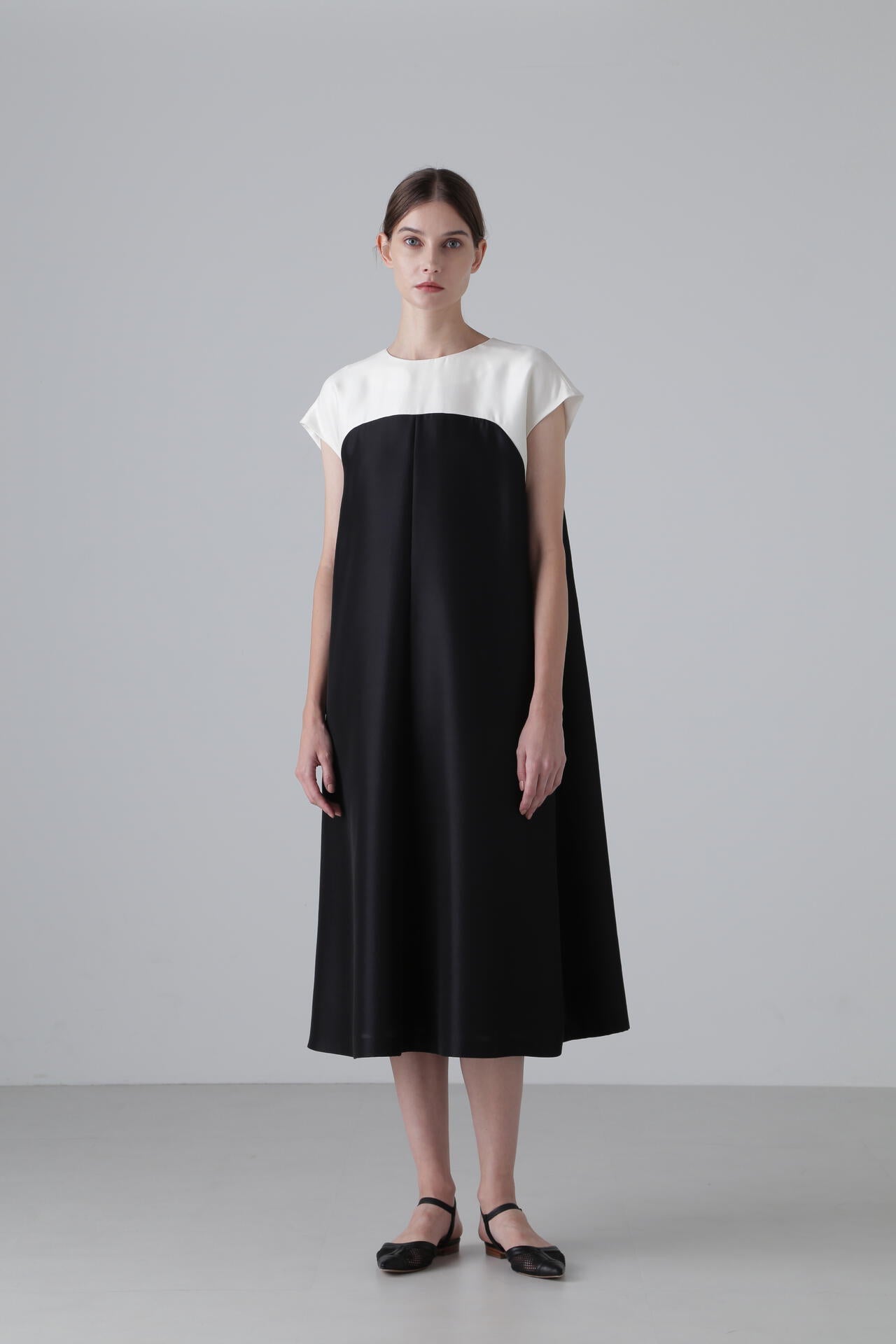 BLACK LABEL＞ シルクタフタワンピース | ADORE（アドーア） ｜【公式