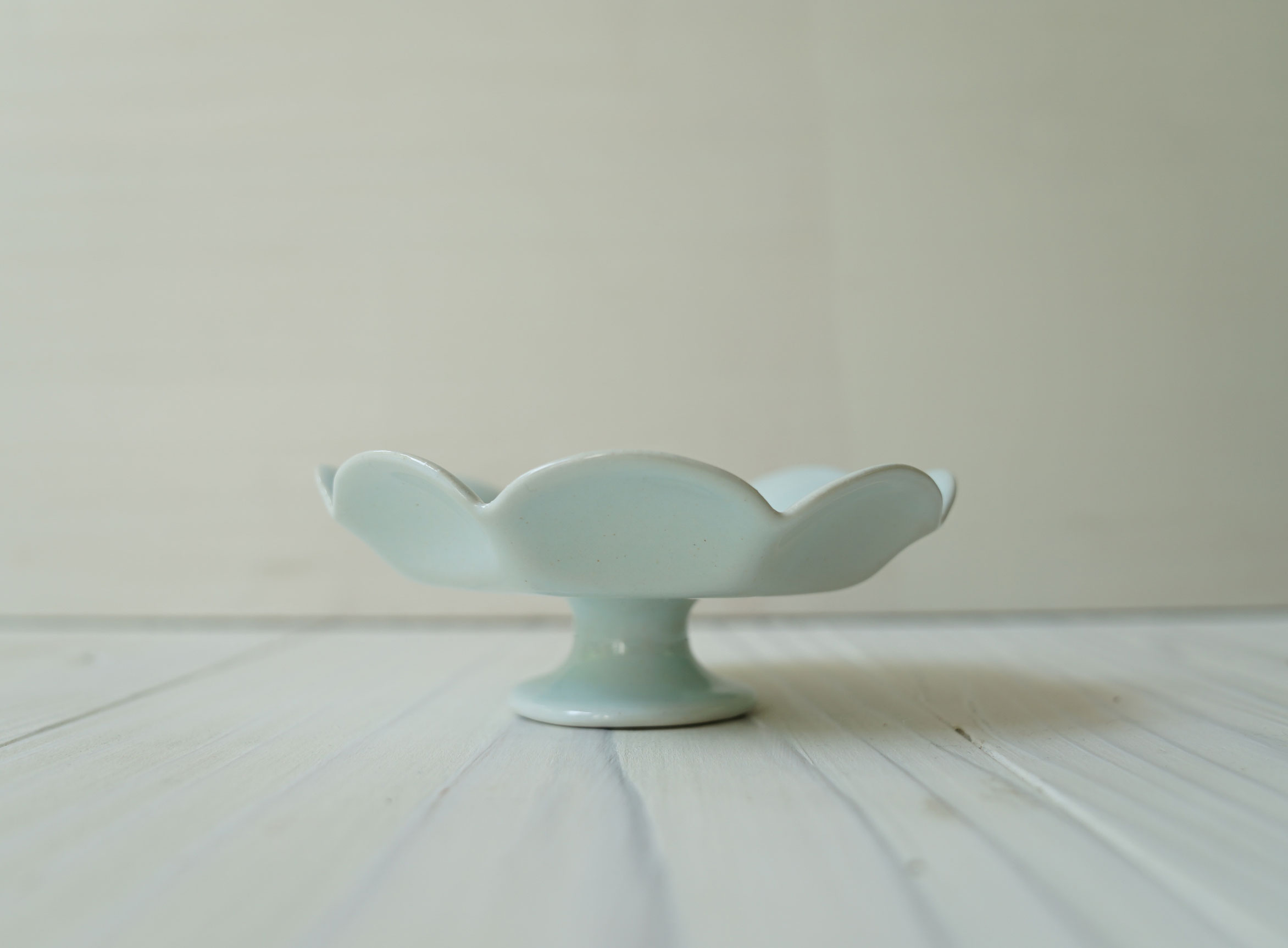 安藤雅信作品｜オランダ輪花鉢・皿