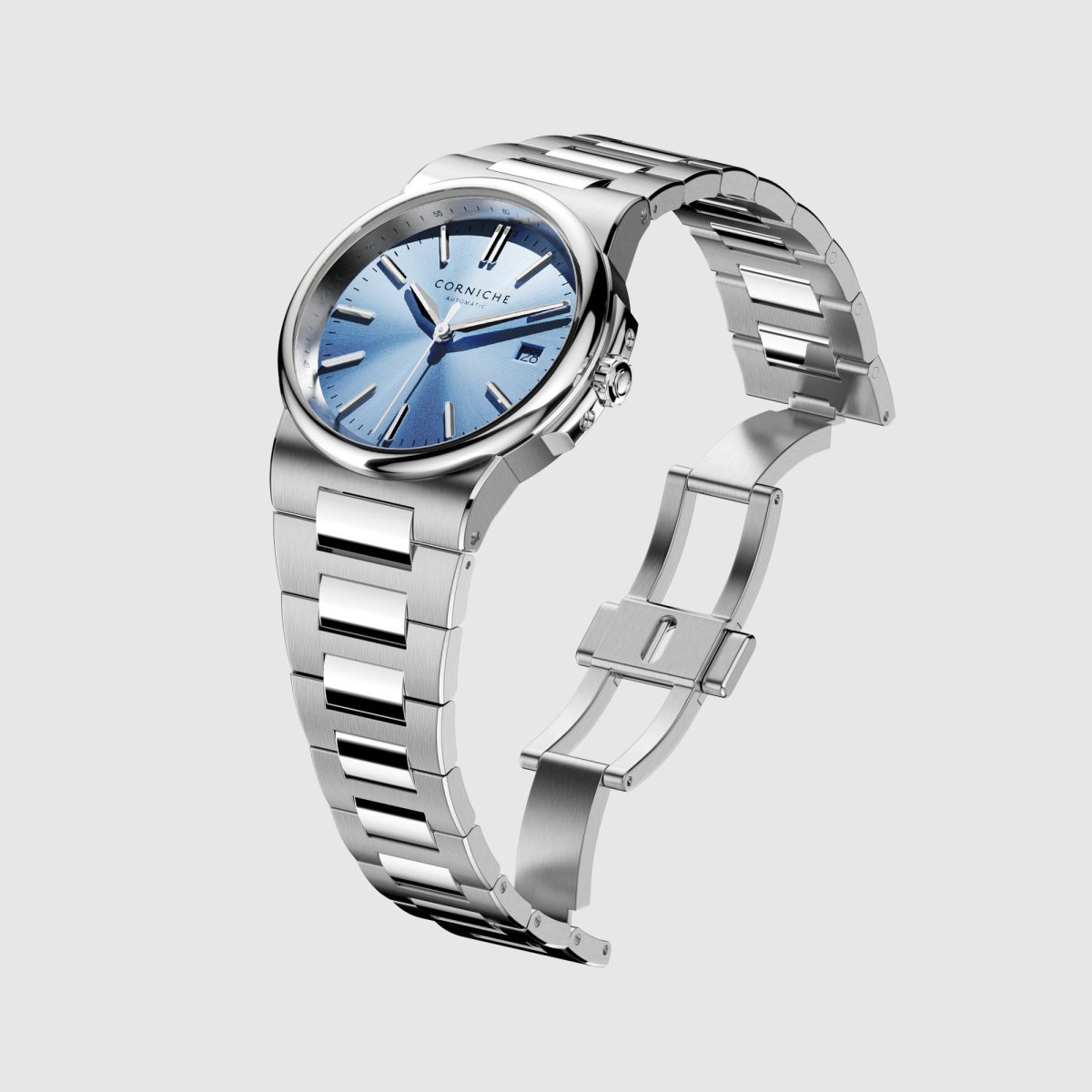 夏らしい爽やかなラグスポ時計」シーンやスタイルに左右されないサイズ