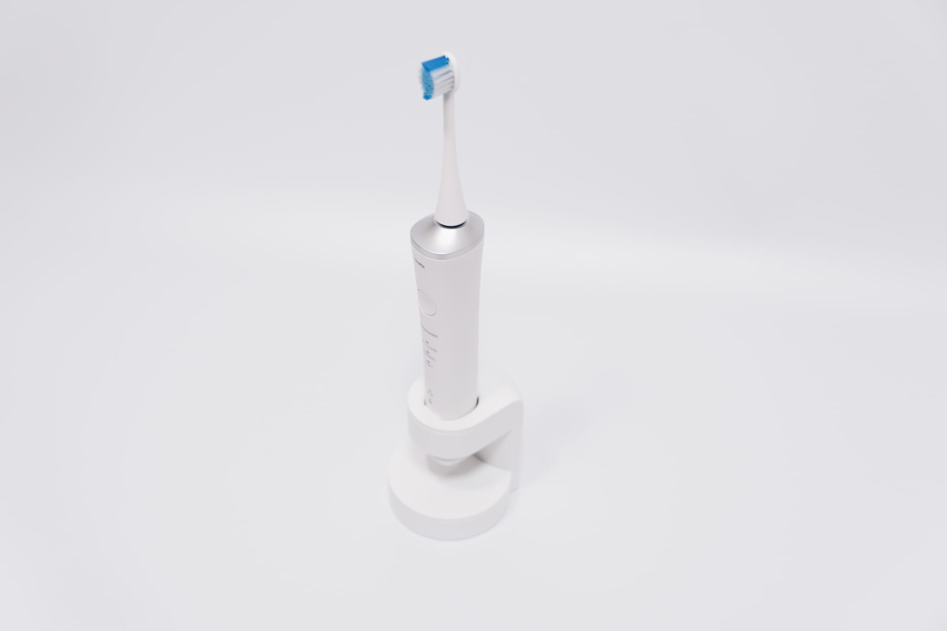 Panasonicドルツ EW-CDP34 レビュー／パワフルな音波電動歯ブラシ。W