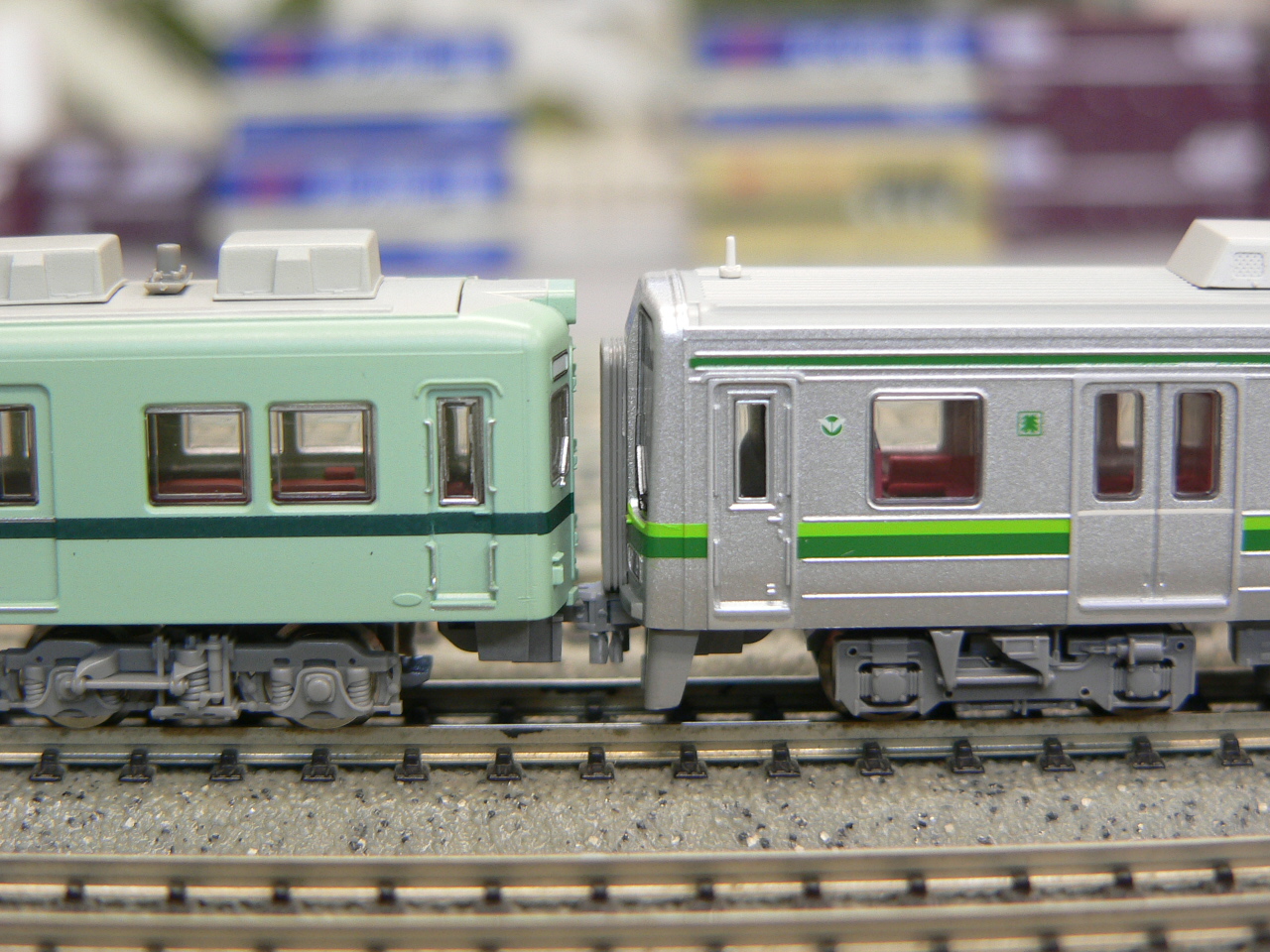 マイクロエースの南海2000系1次車登場時4両セットとトミーテック