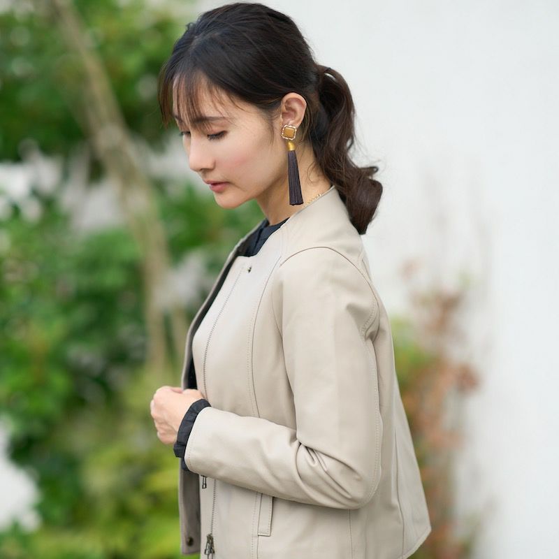 ラムレザー ノーカラージャケットブルゾン(グレーベージュ) | もりのが