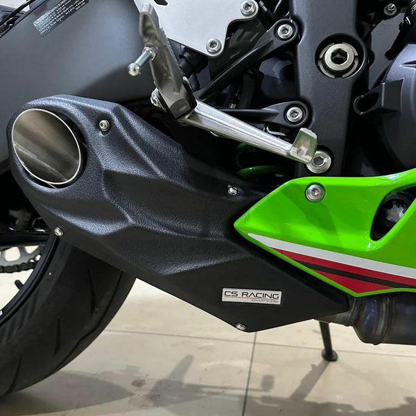カワサキ ZX6R 24～ スリップオンマフラー CS レーシング | バイク