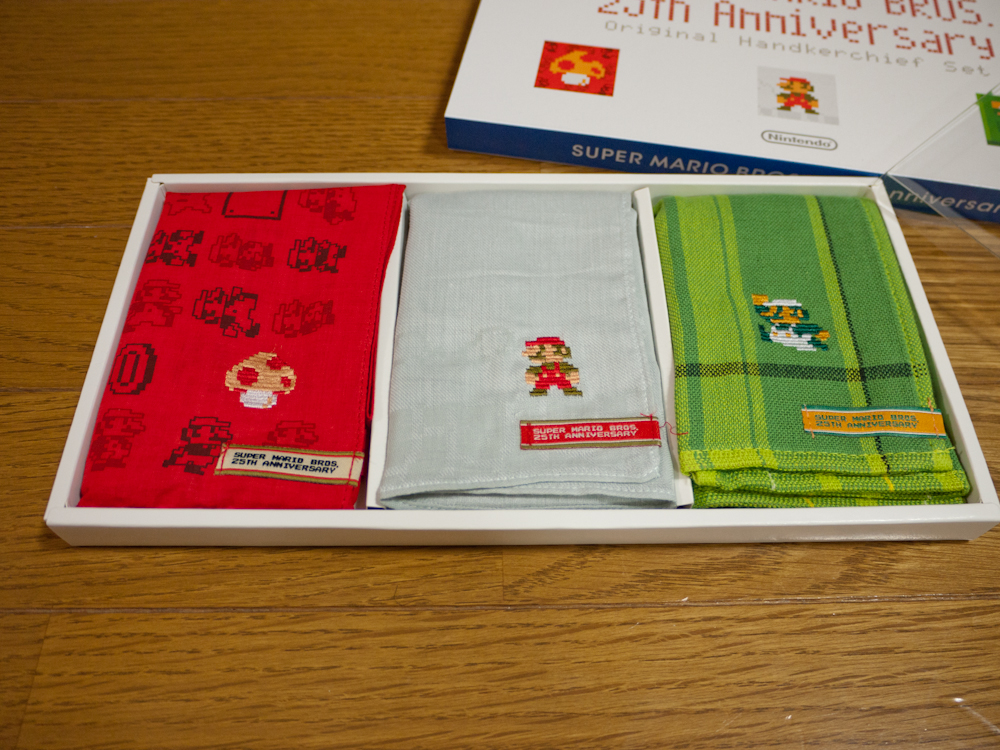 スーパーマリオブラザーズ25周年記念「オリジナルハンカチセット」 | N