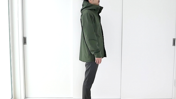 レビュー【ノースフェイスの上位互換？】GOLDWIN マウンテンパーカは