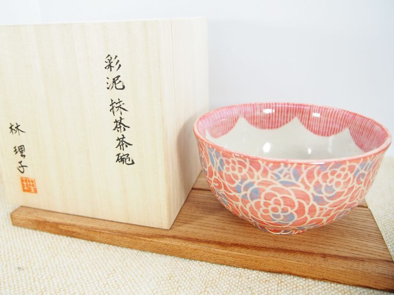 紋花彩泥掻落 抹茶茶碗ドット (赤×水色） 【nicorico】茶道具陶器