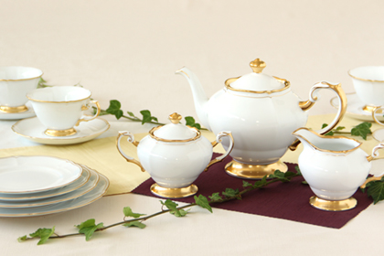 ホワイトマスターピース 商品一覧 - 大倉陶園公式オンラインショップ