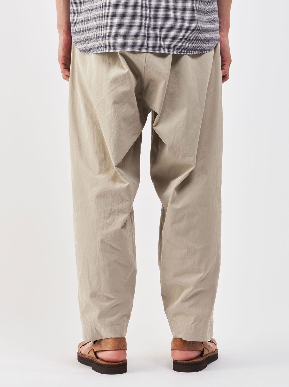 Easy chinos – ARTS&SCIENCE ONLINE SELLER
