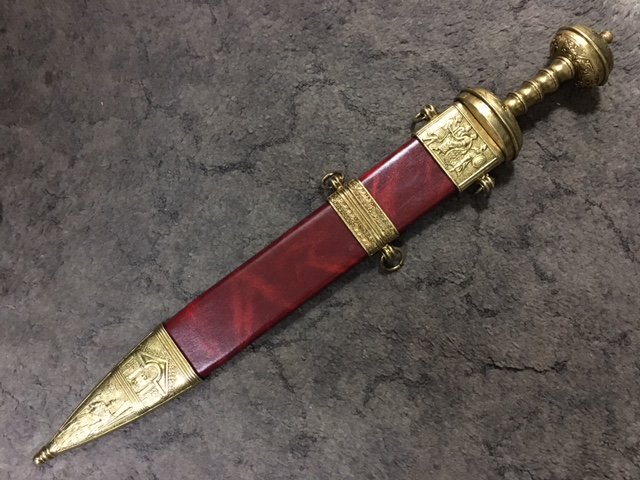 13:32 久しぶりにみたw 古代ローマ時代の剣「グラディウス」のレプリカ