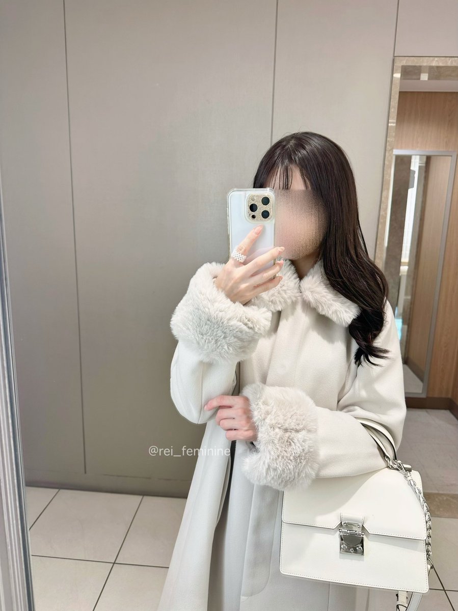 グレイルのコート可愛い🩰𓂃꙳ ファーがふわふわで形も綺麗。 期待以上