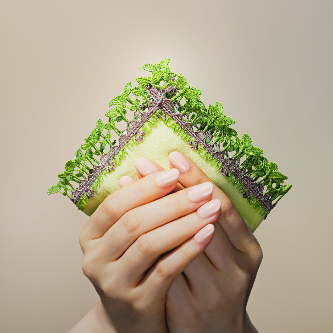 2022年新作【1月発売/アース】 大地からの力強い「芽吹き」を表現