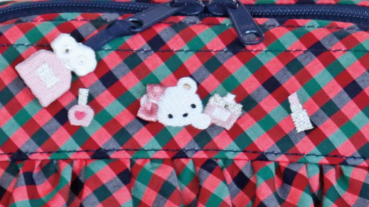 芦屋モンテメール店限定〉 ファミリアチェックを贅沢に使用したフリル