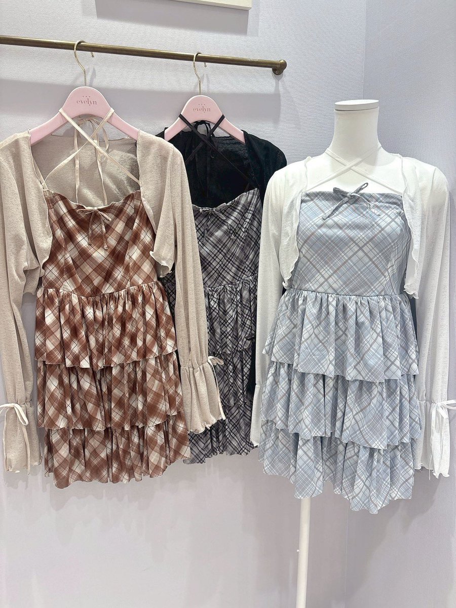evelyn原宿店 𝐶𝑜𝑜𝑟𝑑𝑖𝑛𝑎𝑡𝑒💍⁺◝✩ ☐ティアードチェック
