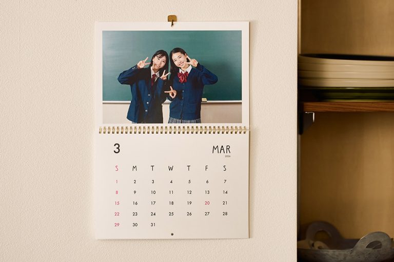 最大20%OFF】法人様向けオリジナルカレンダーを写真・デザインデータ