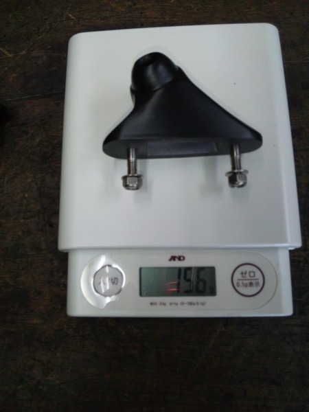 GPZ900RショートミラーステーKit の装着寸法。 : フロントロウ