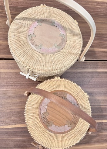 8インチラウンドパースと軽井沢彫 : ローズ家のナンタケットバスケット