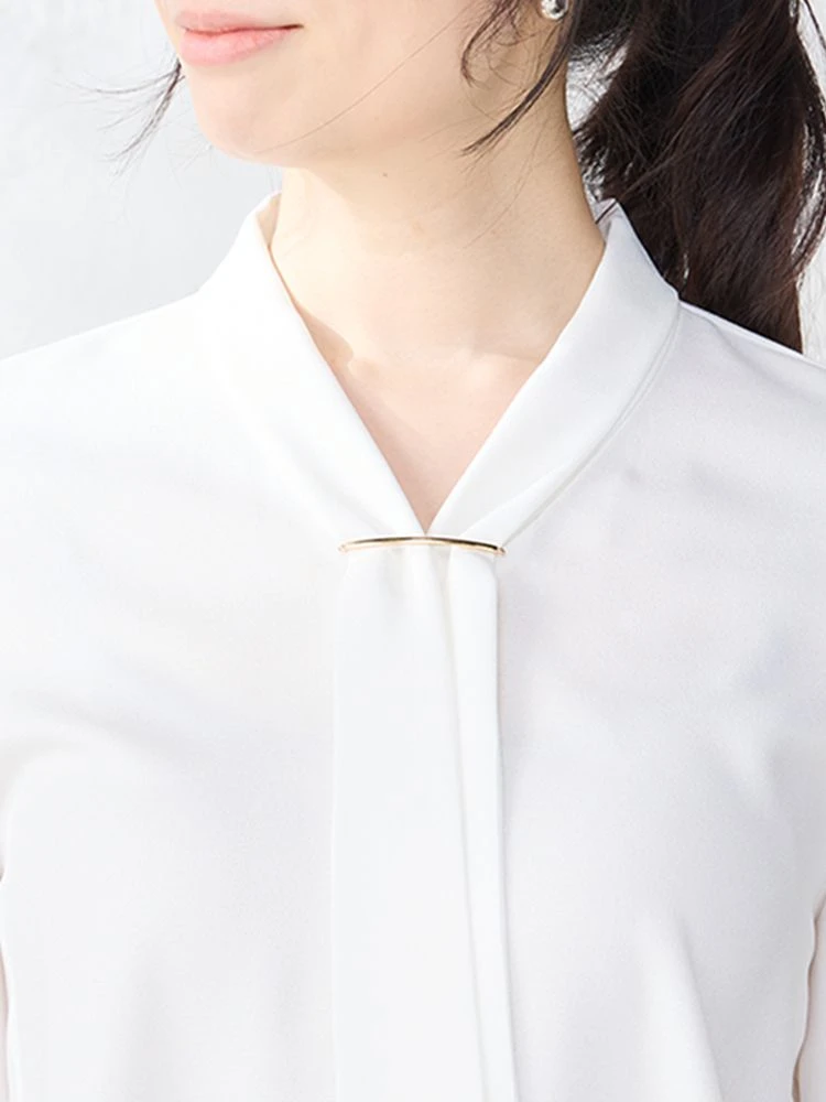 オフホワイト バー付きボウタイ ジョーゼットブラウス オフホワイト