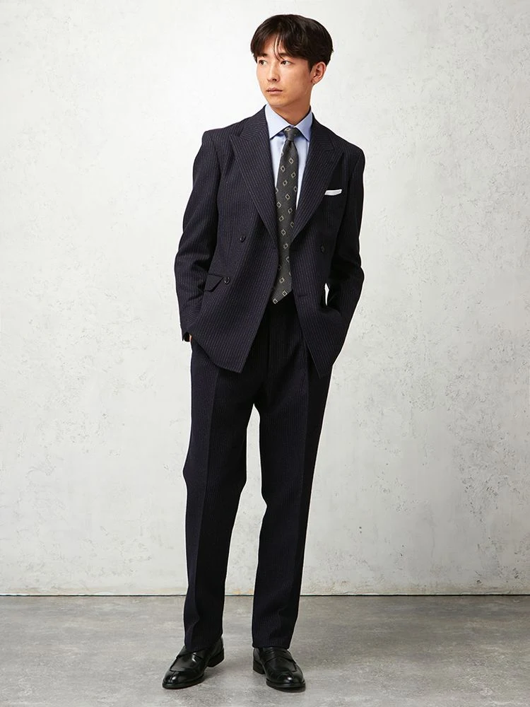 尾州産ウール】TRANS CONTINENTS ストライプ柄 ダブルスーツ ネイビー