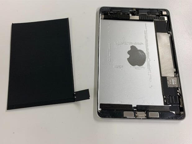 iPad mini 第5世代のバッテリー交換で消耗が早い症状が改善！寿命でお