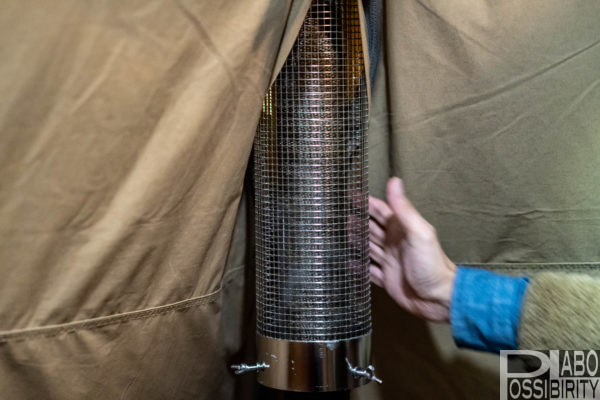 薪ストーブの火の粉対策】G-Stoveクッキングスペースがテントに穴を