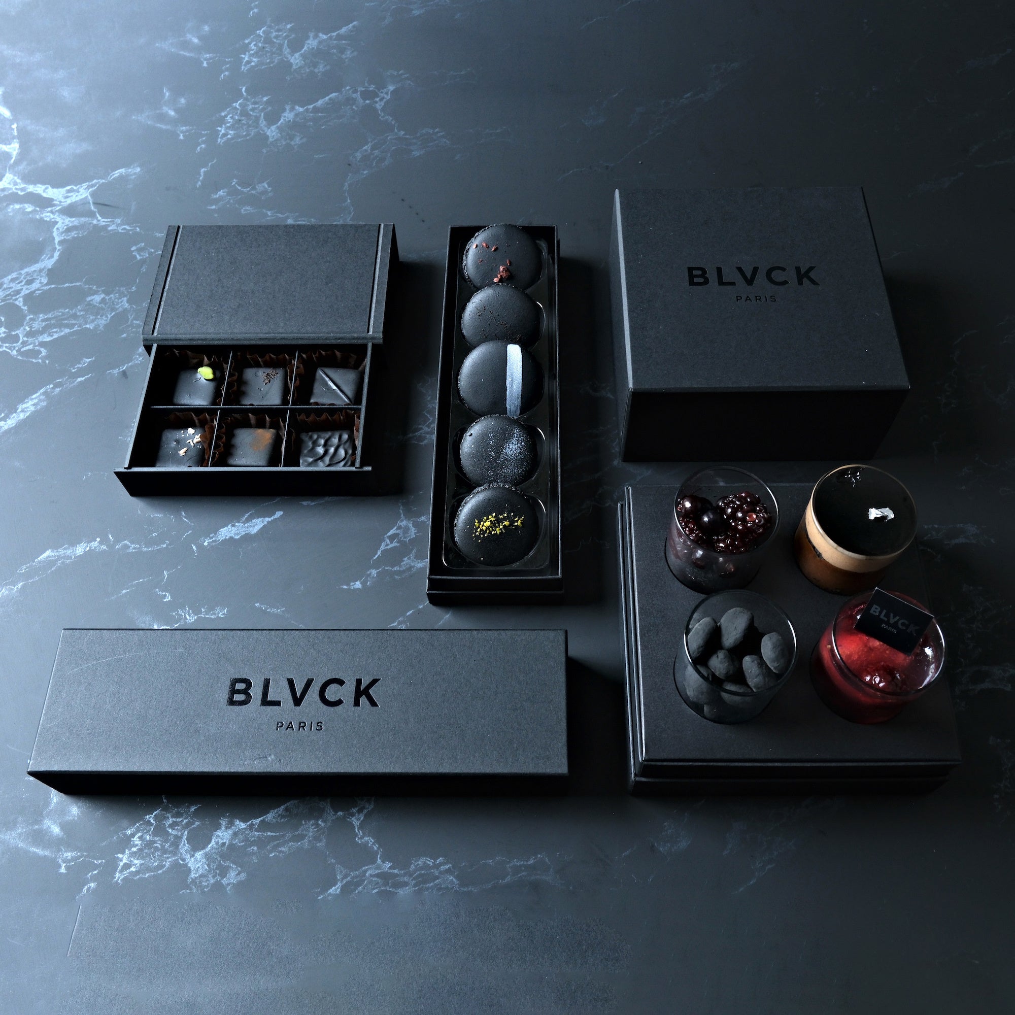 黒の美学”を纏うショコラ｜BLVCK PARIS、バレンタイン催事に出店