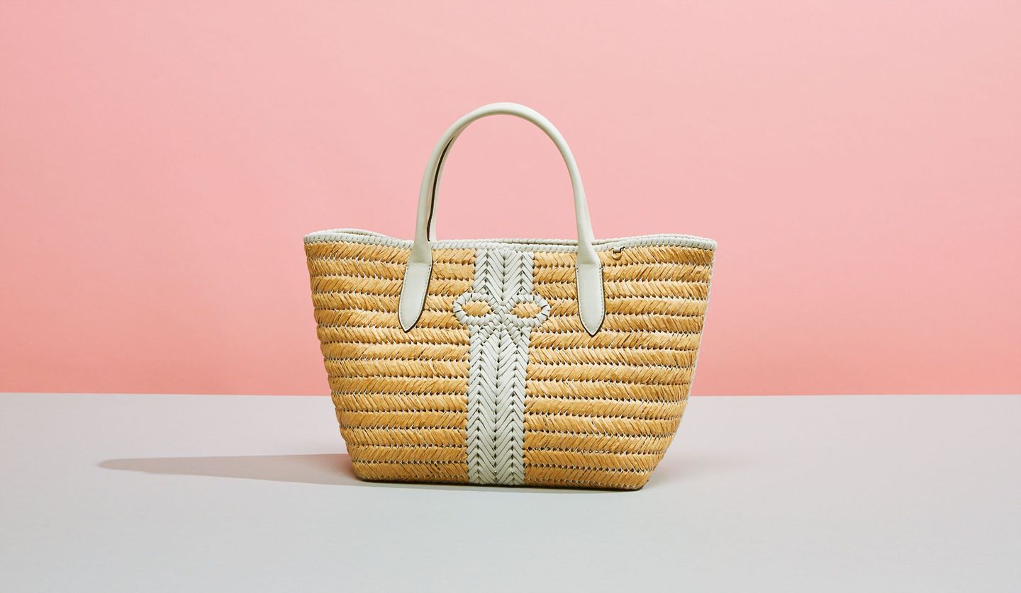 アイコントートが夏仕様に！清楚な「アニヤ・ハインドマーチのかご