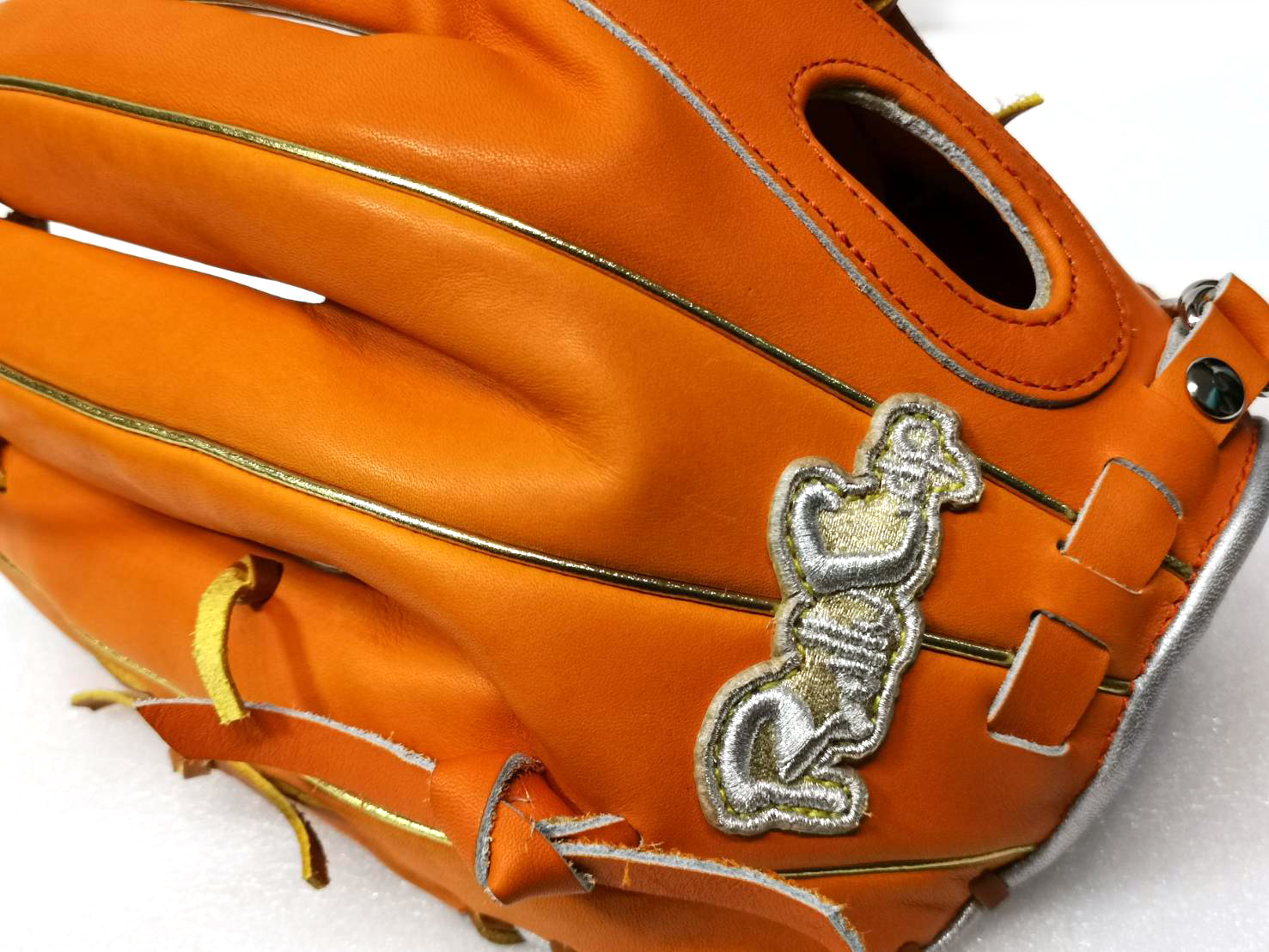 ◇プロ仕様◇【Rally Cap（ラリーキャップ）】硬式用グラブ 内野手用