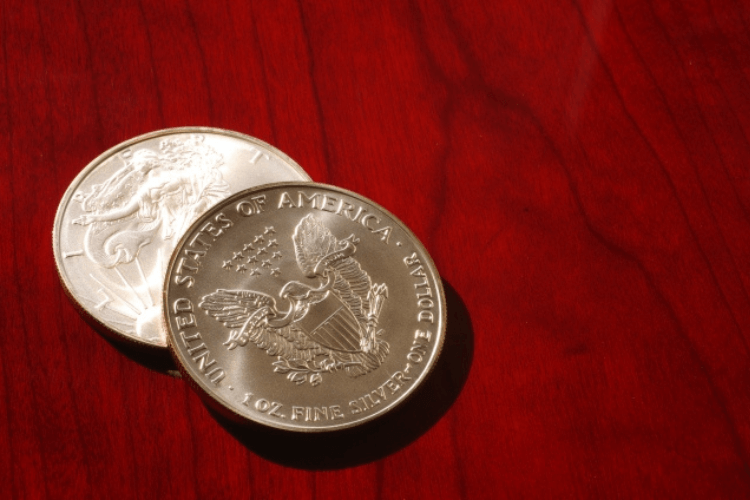 銀貨（1オンス）の買取価格は？銀相場の今後や今売るべきかを解説