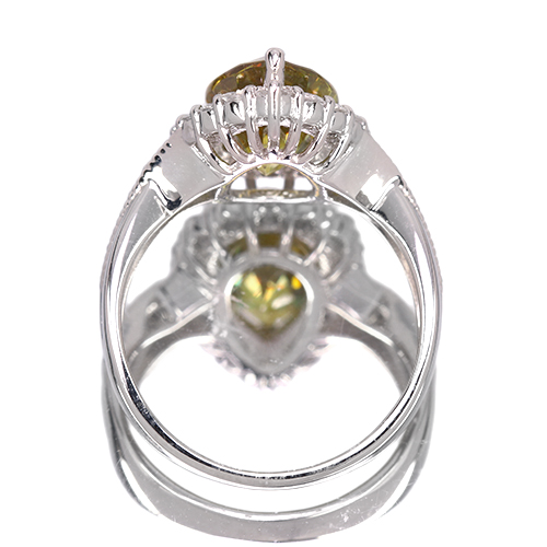 スフェーン 3.5ct ダイヤモンド 0.7ct プラチナ リング(指輪)【品質