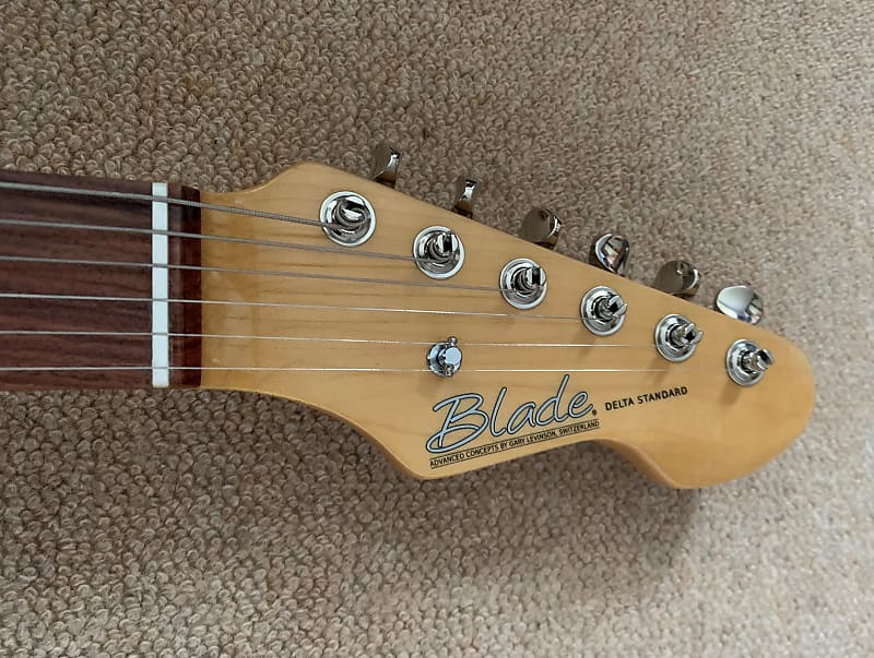 Levinson Blade Delta Standard T1 Telecaster in white - Rock Stock