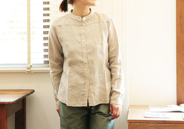 rolca on the notes]フレンチリネン スタンドカラーシャツ | 森の8