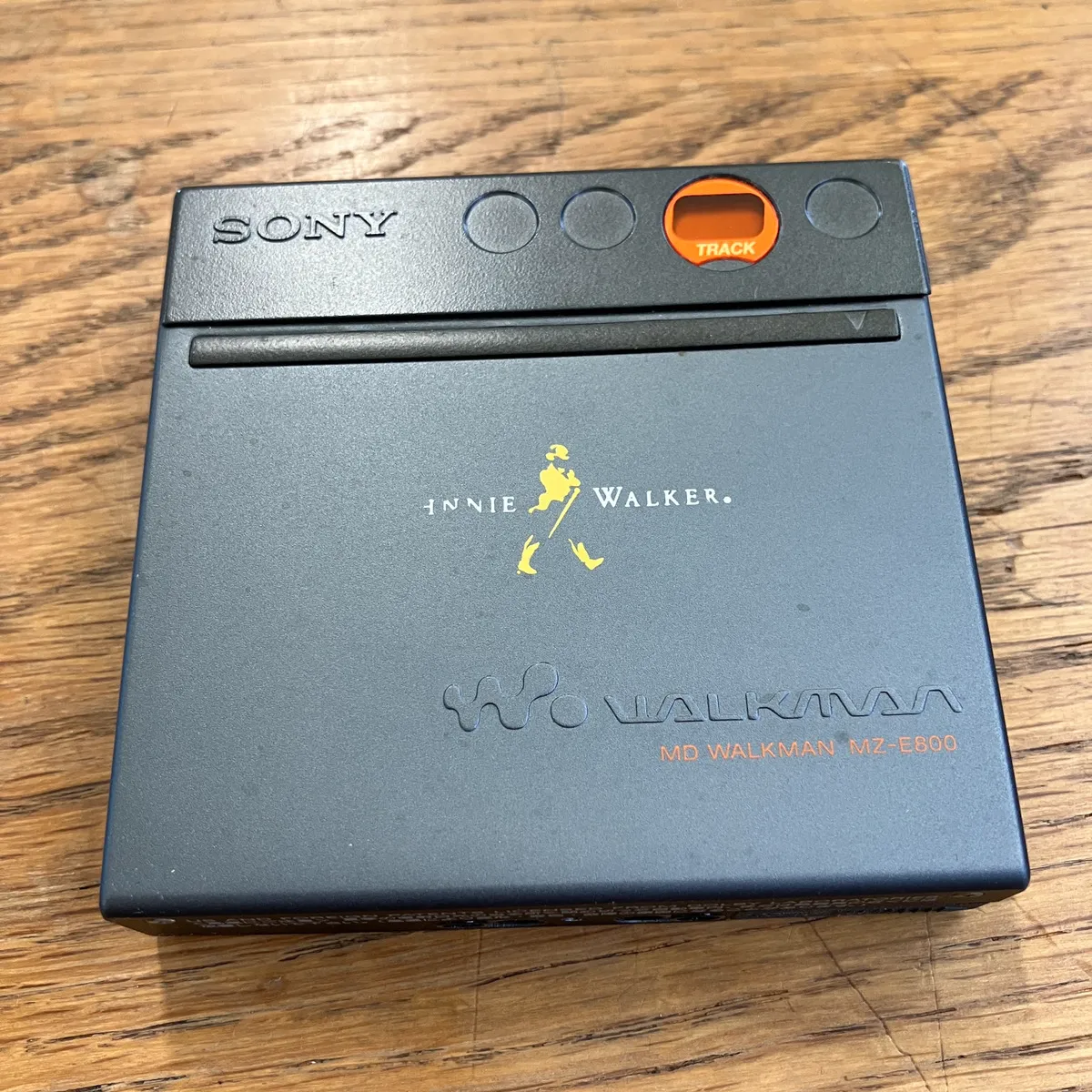 宅配買取】SONY MDウォークマン『MZ-E800 ジョニーウォーカー』を