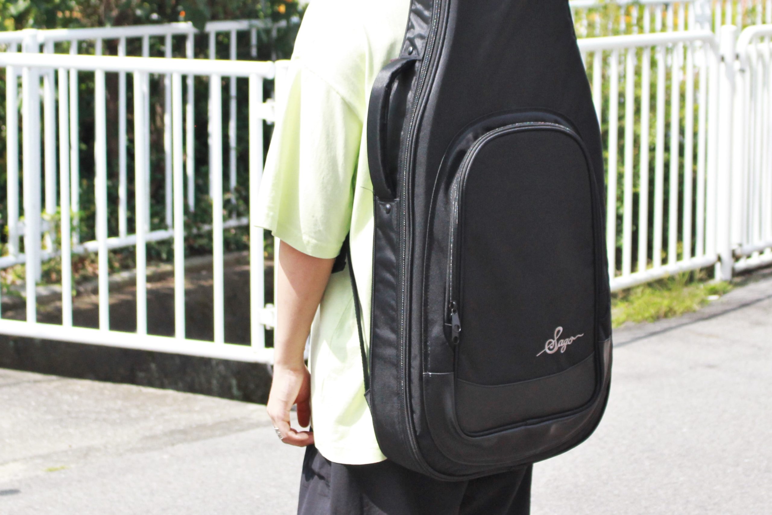 SagoのNew GIG BAG登場 | Sago New Material Guitars