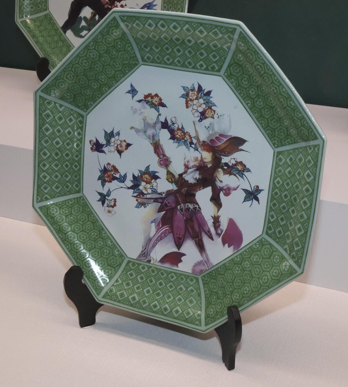 佐賀】｢ロマ佐賀｣10年で企画展 有田焼の新作も登場 | プラス | 福岡