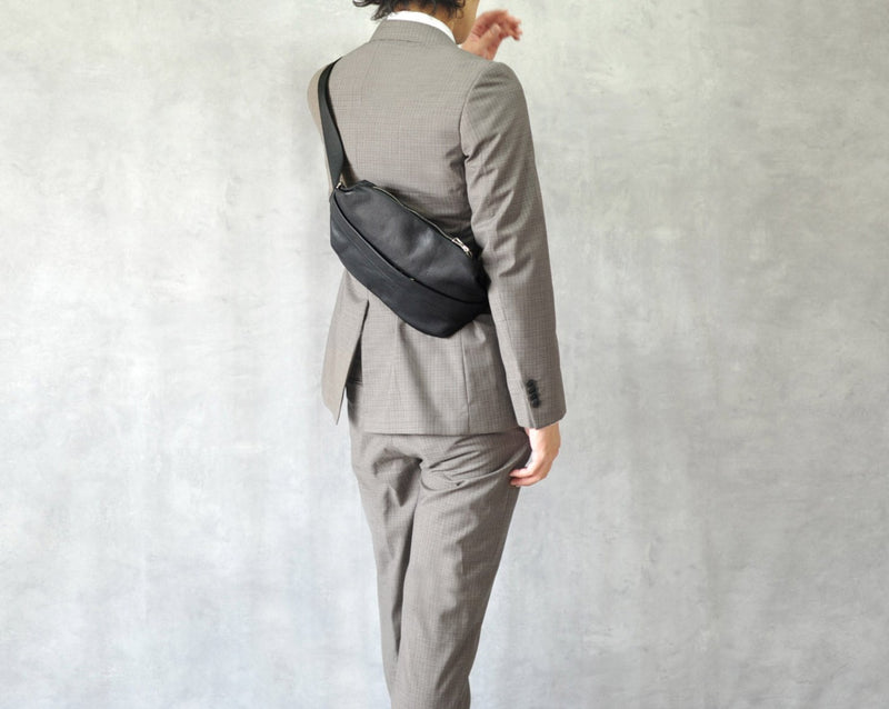 SHRINK】シュリンクレザー ボディバッグ SKB-022SH4 – SEEKER