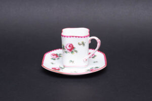 リチャード・ジノリ アンティックローズ 26cmプレートを買い取りました