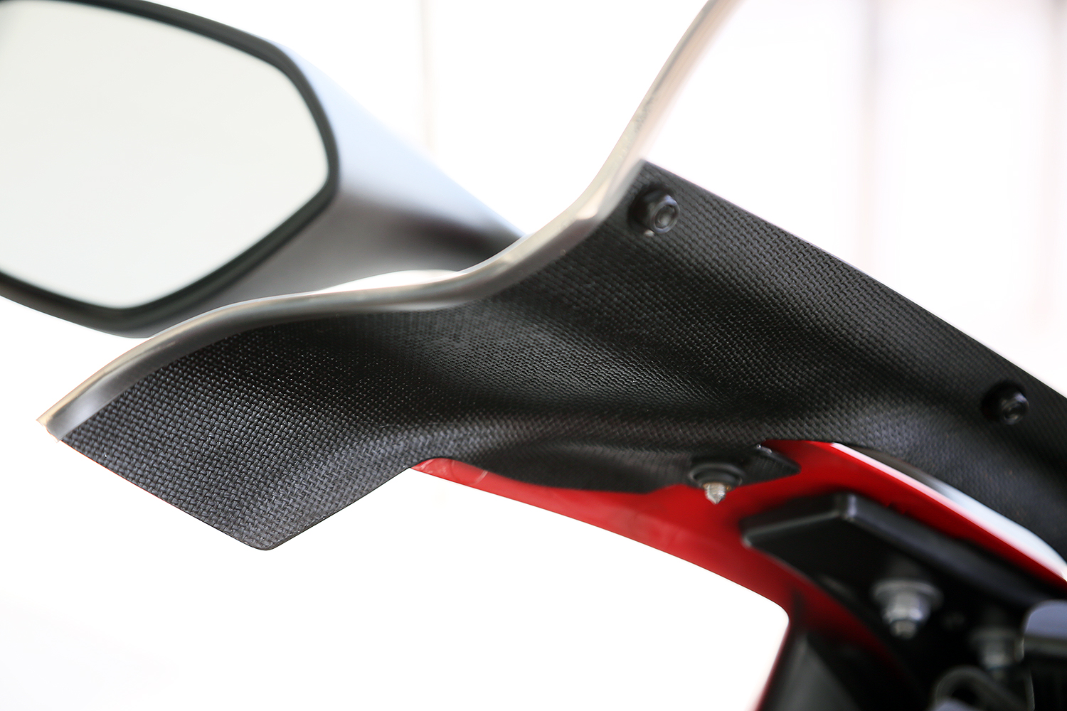 カーボンハイスクリーン(S1000RR '19～)スモーク | AELLA オンライン