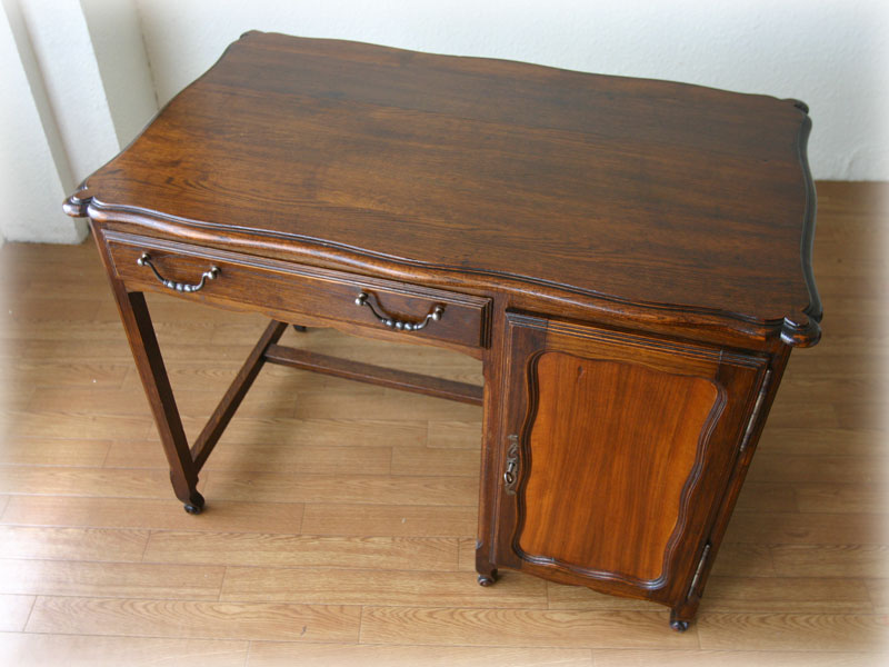 ルイ14世Louis XIV スタイルデスク｜アンティーク家具・照明の専門店