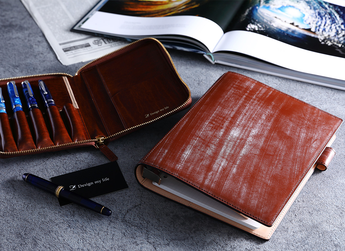 ブライドルレザー・ルーズリーフバインダー（B5） | 10年使い続け