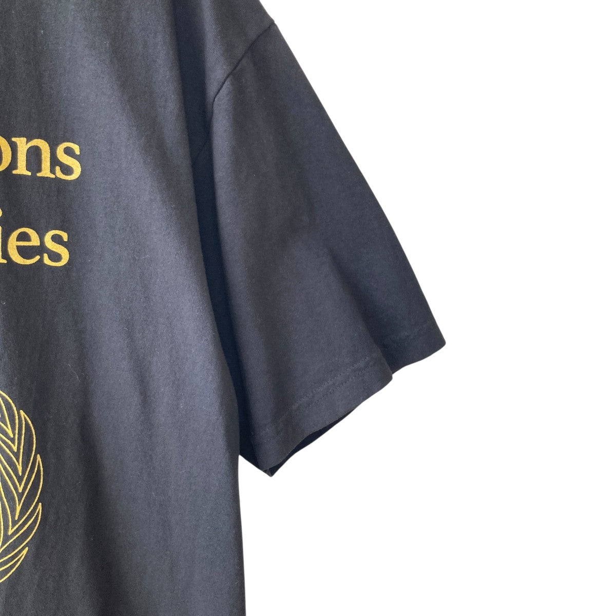 LES SIX(レシス) 25SSpassport teeTシャツfyrtioett-8-ps fyrtioett-8