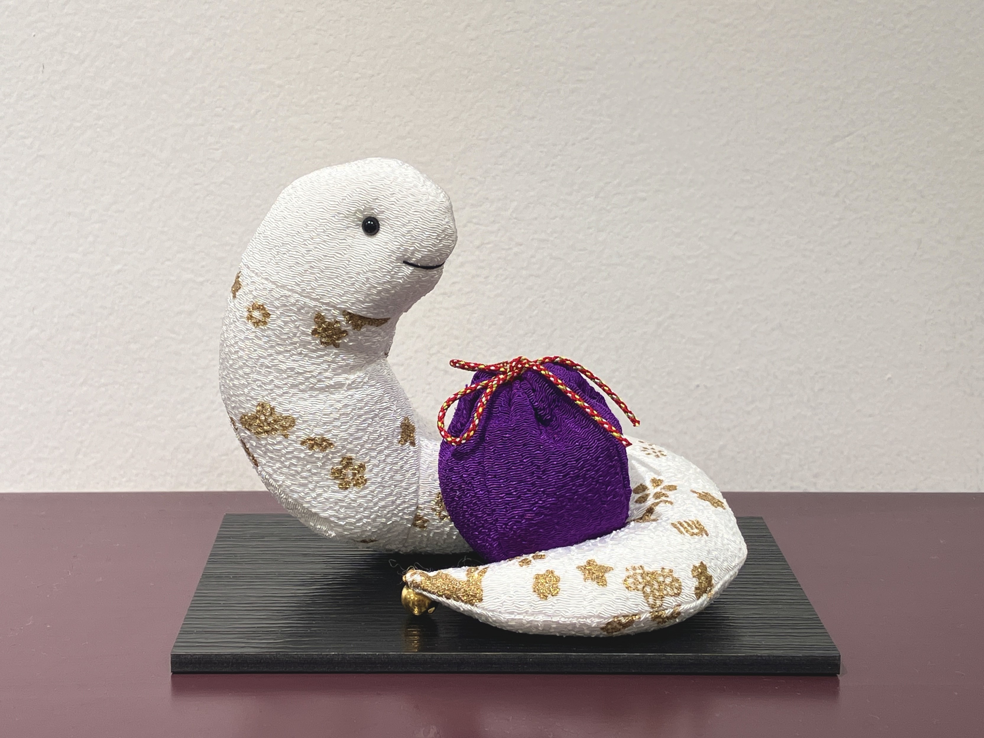 松栄堂 限定品〉干支 香り袋 巳 | 松栄堂香音 | 大丸京都店公式 SHOP BLOG