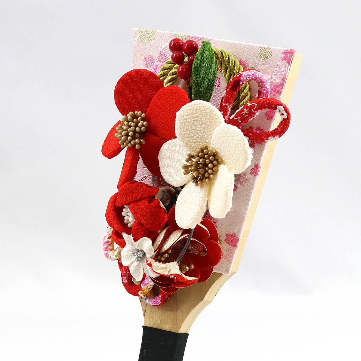 羽子板 お祝い 初正月 ちりめん細工髪飾り付き 敷き布セット : 雛人形