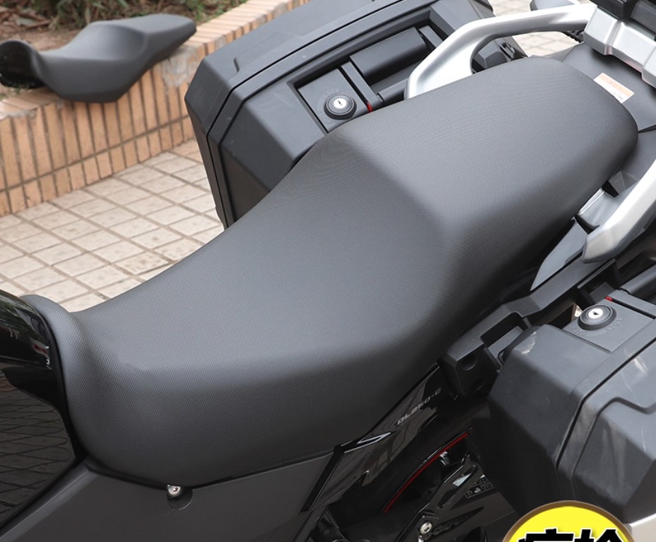 ホンダ（HONDA） スズキ V-Strom Vストローム 250 シート ダブルシート