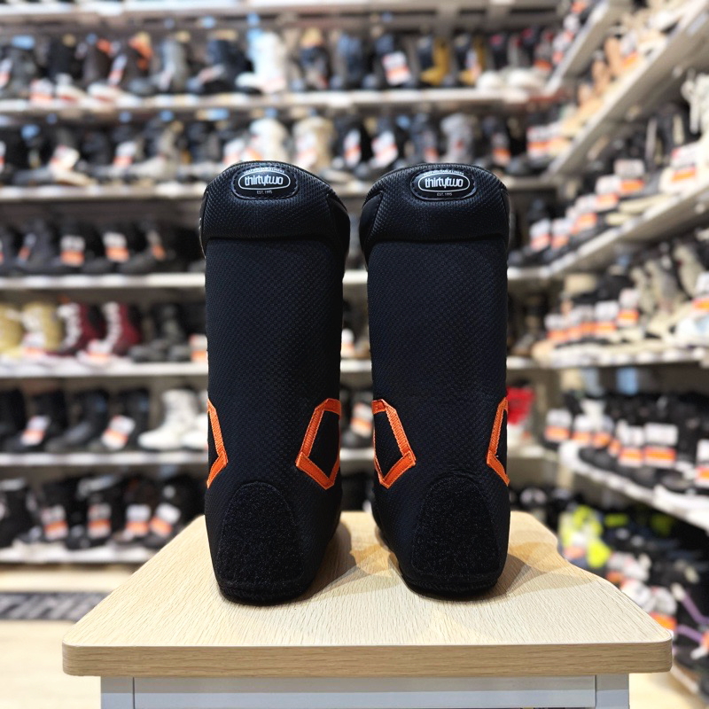 ラスト1点】 【OUTLET】24-25 THIRTYTWO STW DOUBLE BOA カラー:GREEN