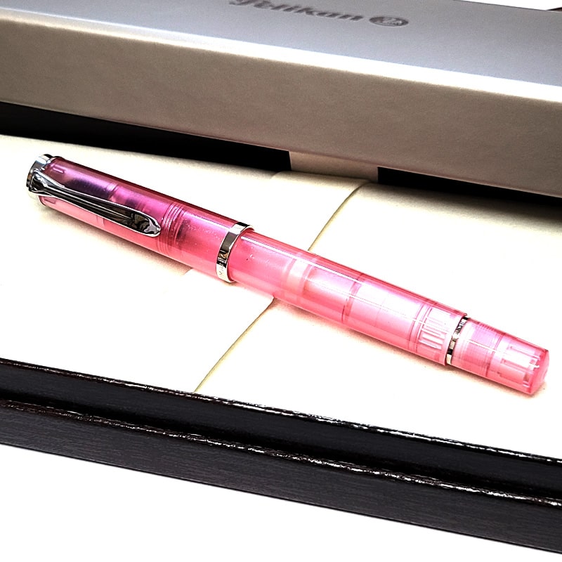 ペリカン 万年筆 特別限定品 クラシック M205 ローズクォーツ 極細