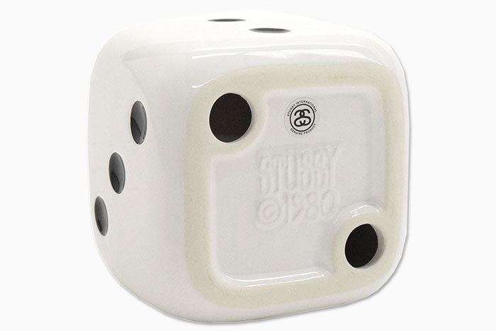 STUSSY（ステューシー） 灰皿 STUSSY Ceramic Dice (stussy ashtray